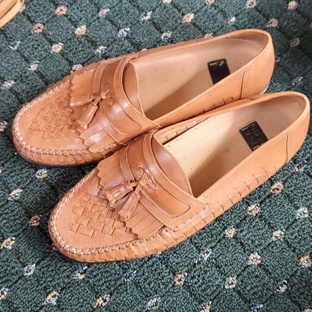 Nunn Bush loafers